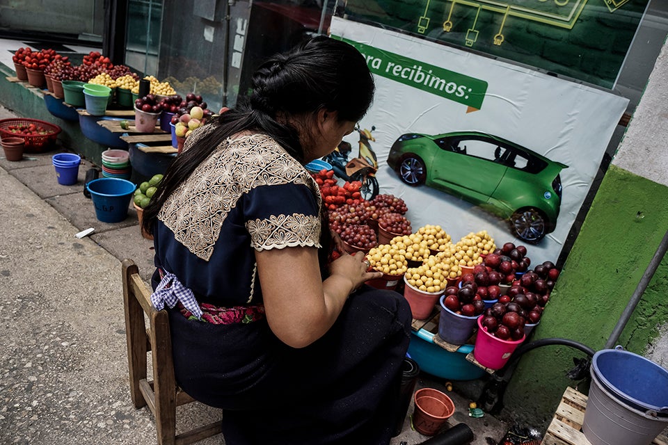 El día después: la pandemia retrasaría 10 años participación laboral de  mujeres en América Latina