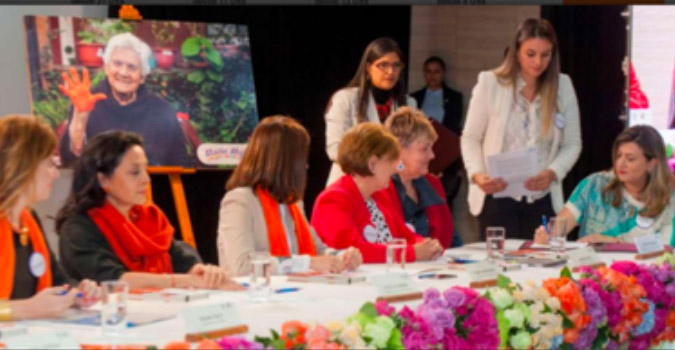 ONU Mujeres y medios públicos firman memorando de entendimiento Carina Acosta El Telegrafo